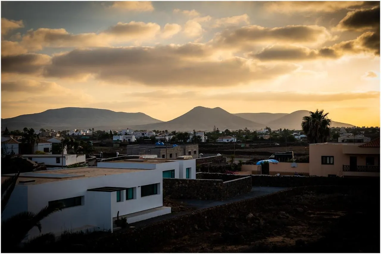 Villa Villa-Mayo - Peaceful Paradise: Lajares Dream Vacation