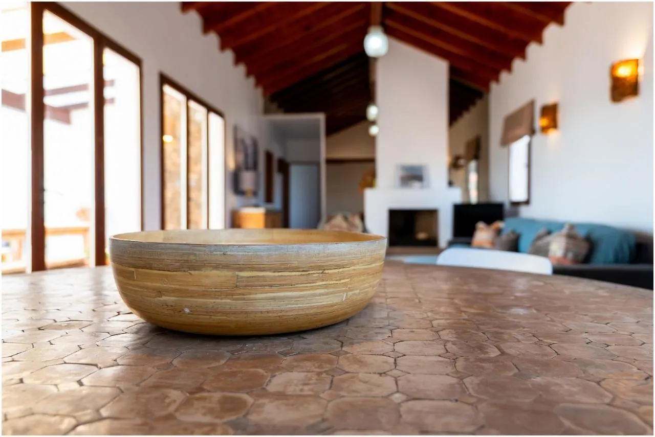 Villa-Mayo - Peaceful Paradise: Lajares Dream Vacation