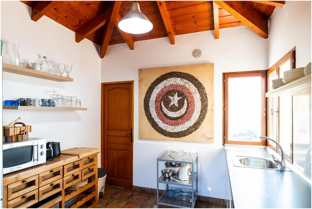 Villa-Mayo - Peaceful Paradise: Lajares Dream Vacation 0*,  Spanyolország