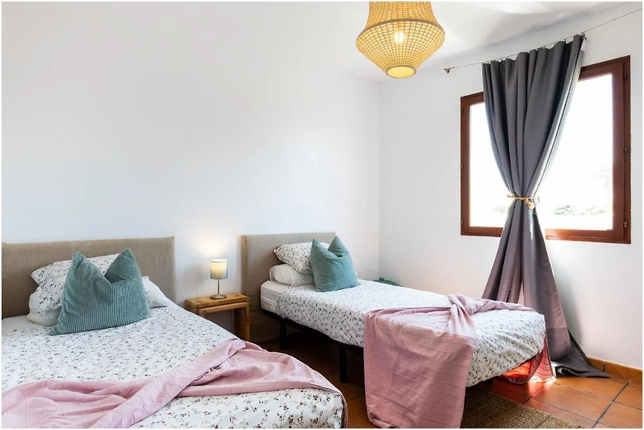 Villa Villa-Mayo - Peaceful Paradise: Lajares Dream Vacation
